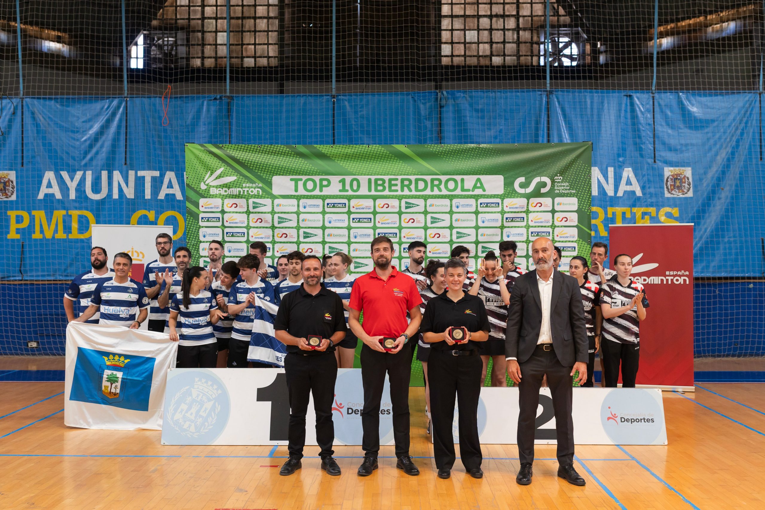 Recreativo IES La Orden gana su décima liga de bádminton