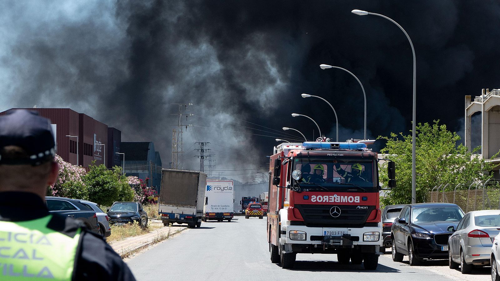 Alcalá de Guadaíra levanta medidas preventivas tras incendio al mejorar la calidad del aire