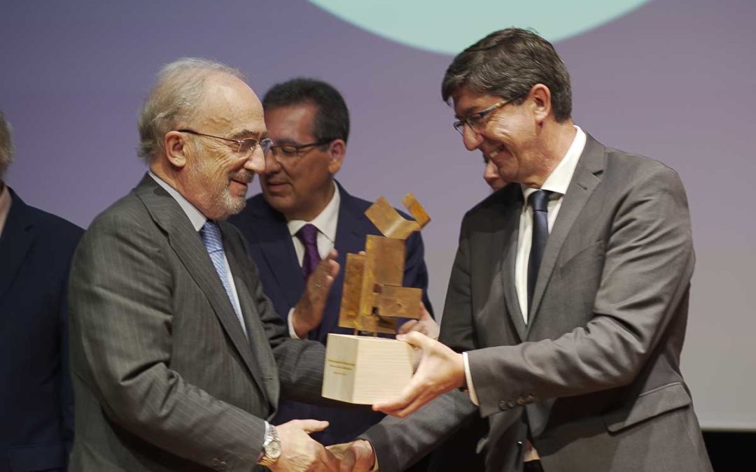 Elisa Pérez Vera, Premio Jurídico ABC-Cajasol