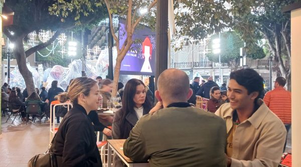 Los hosteleros de Sevilla respaldan el formato corto de feria: «Dos fines de semana seguidos hacen caer la facturación»