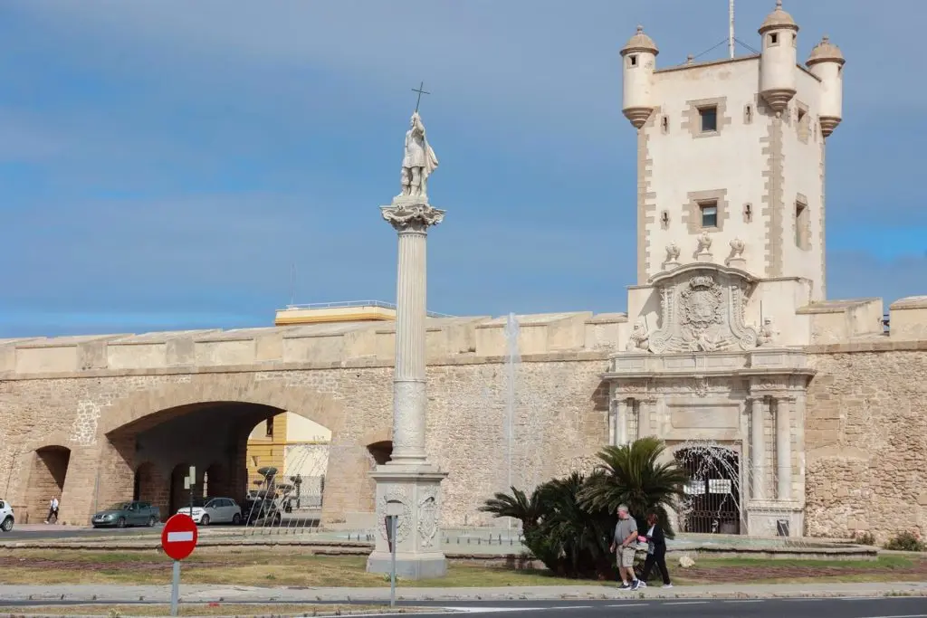 Nuevo edificio administrativo en Puertas de Tierra: luz verde a la construcción por 18,4 millones