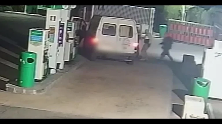 VIDEO-detenidos-hombres-acusados-robo