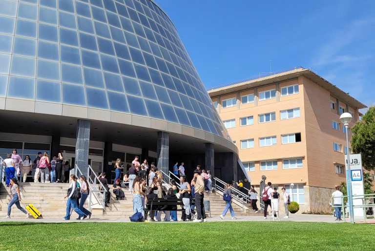 np_foto_alumnado_UJA