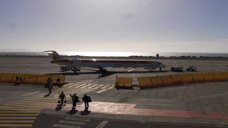 aeropuerto almeria