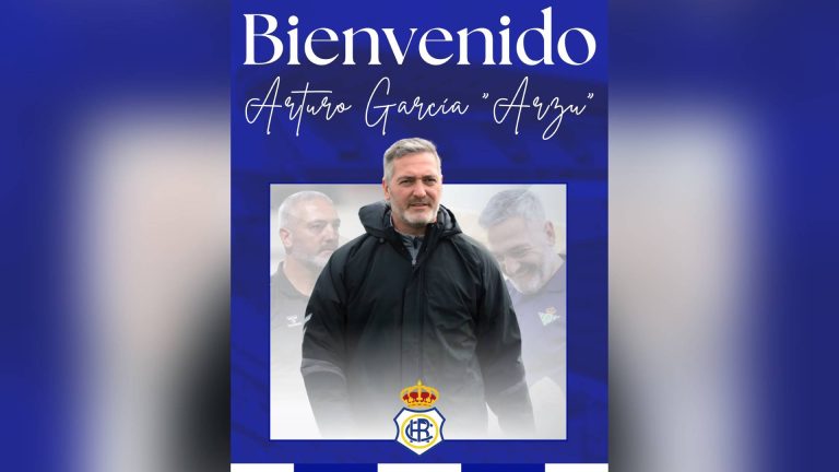 Imagen oficial del anuncio de Arzo como nuevo entrenador del 'Recre'.