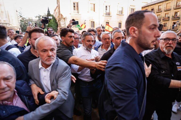 194cec59-f609-414e-8645-bcce13803bf5_source-aspect-ratio_1600w_0