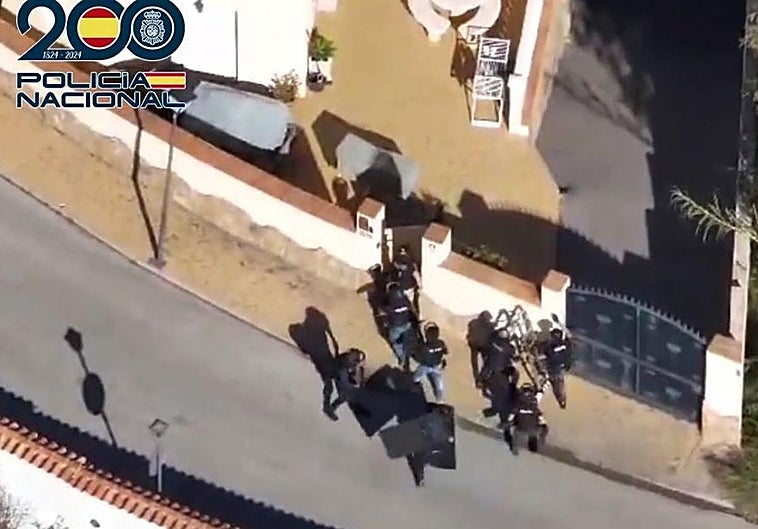 operativo-policial-droga-kh3H-U60349257236766C-758x531@diario_abc