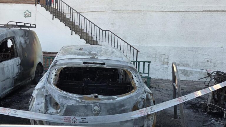 coche calcinado Cártama